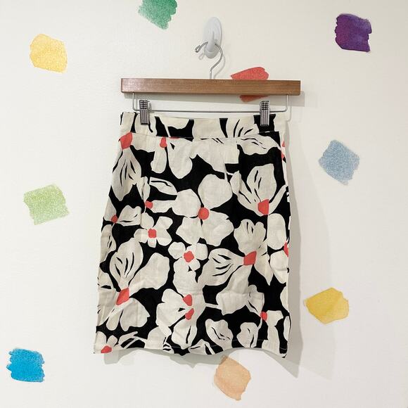 0 ModCloth Black Floral Linen Pencil Skirt NWT - Picture 2 of 5